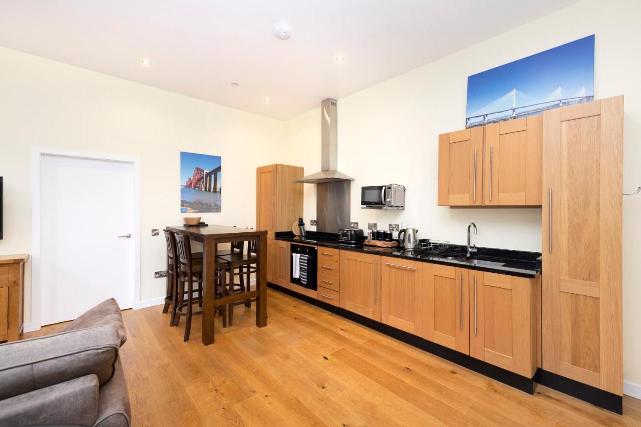 Appartamento Joivy 1 Bed Flat In Old Town, Next To St Giles Cathedral Edimburgo Esterno foto