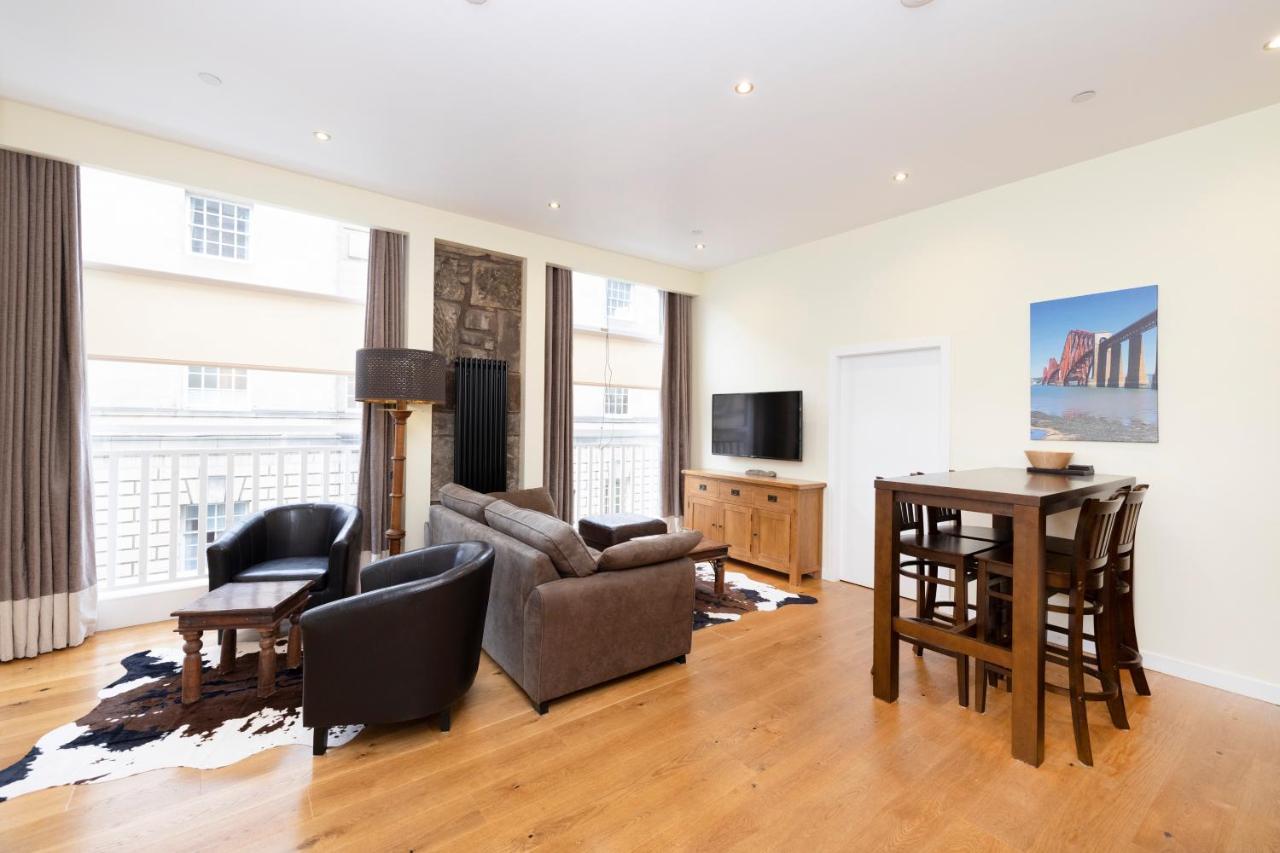 Appartamento Joivy 1 Bed Flat In Old Town, Next To St Giles Cathedral Edimburgo Esterno foto