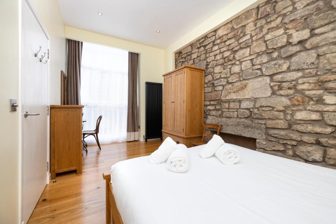 Appartamento Joivy 1 Bed Flat In Old Town, Next To St Giles Cathedral Edimburgo Esterno foto